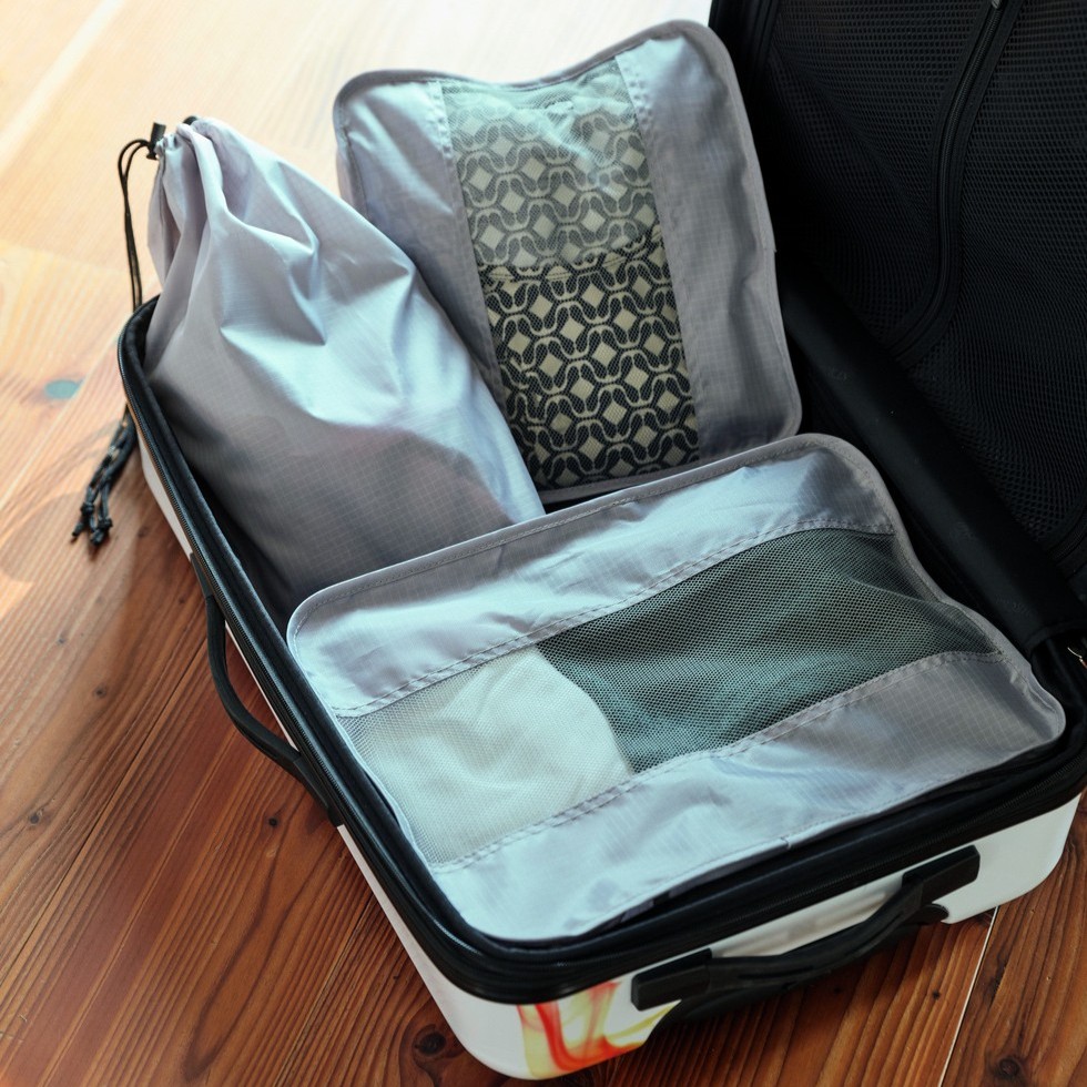 Kit organiseur pour valise 3 pièces avec sacs à vêtements et pochette à chaussures